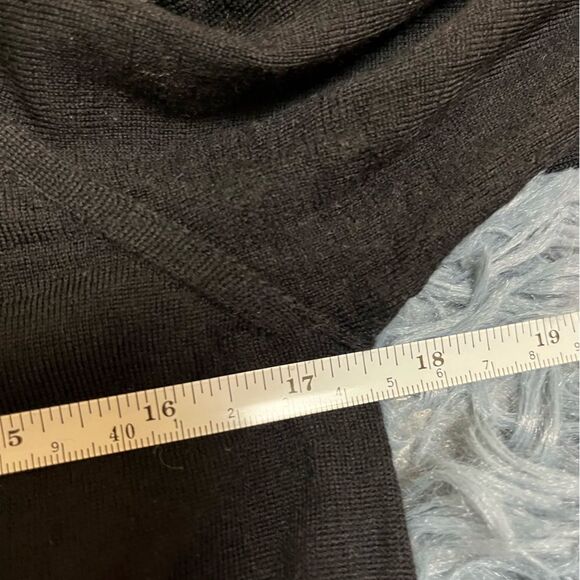 Max Mara Merino Wool Tunic Sweater Size S - Picture 4 of 5